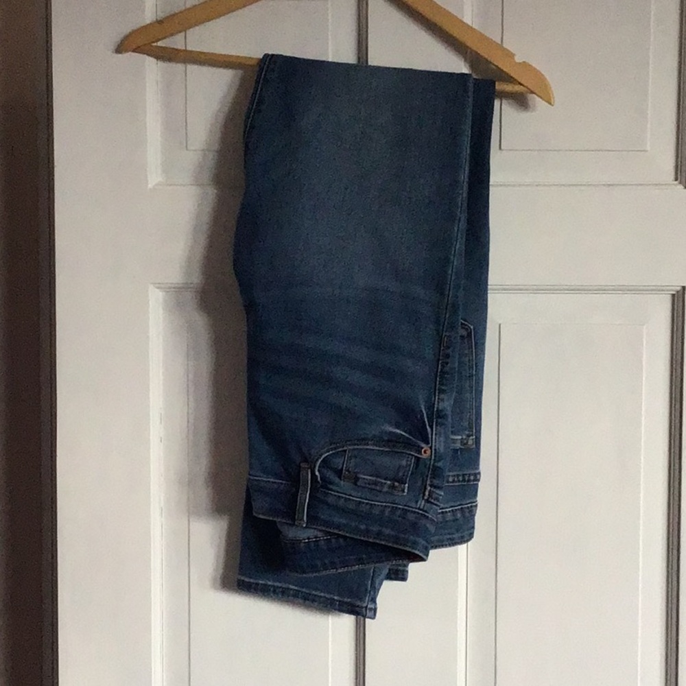 Classic Blue Women's Jeans ( long)